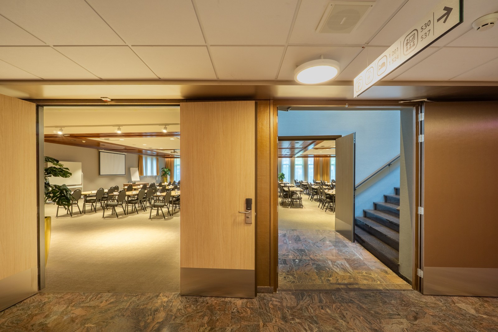 Zuiderduin_Zaal_558_02.jpg